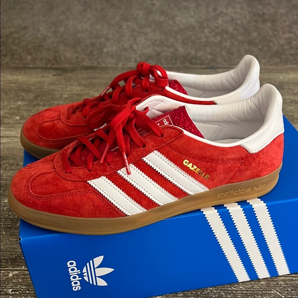 Adidas Gazelle indoor ‘Scarlett Gum’ sneakers